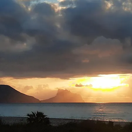 Beachfront Apt! Ac - Pool - Parking Apartment Altea